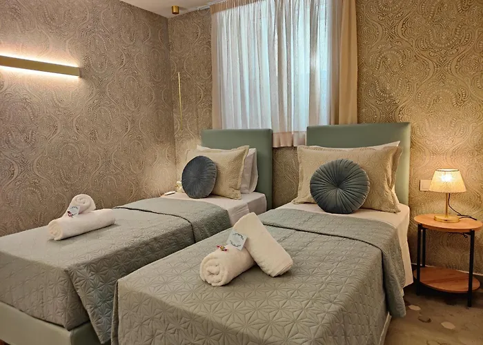 Corfu Tennis * Corfu (city)