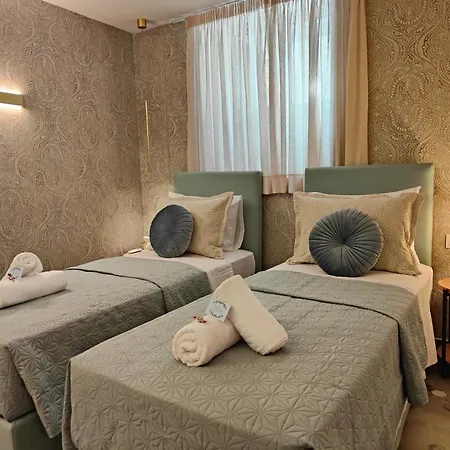 Corfu Tennis * Corfu (city)