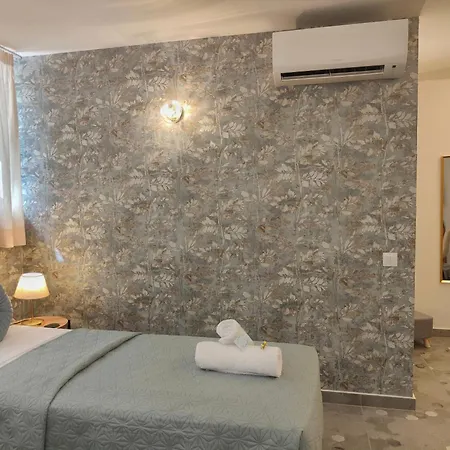 Corfu Tennis * Corfu (city)